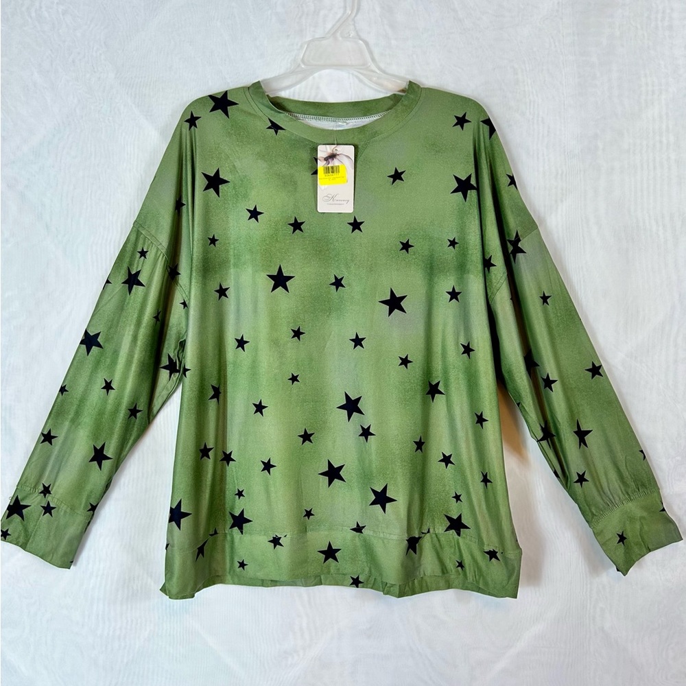 NWT Womens Star Pattern Lightweight Long sleeve Top / XL